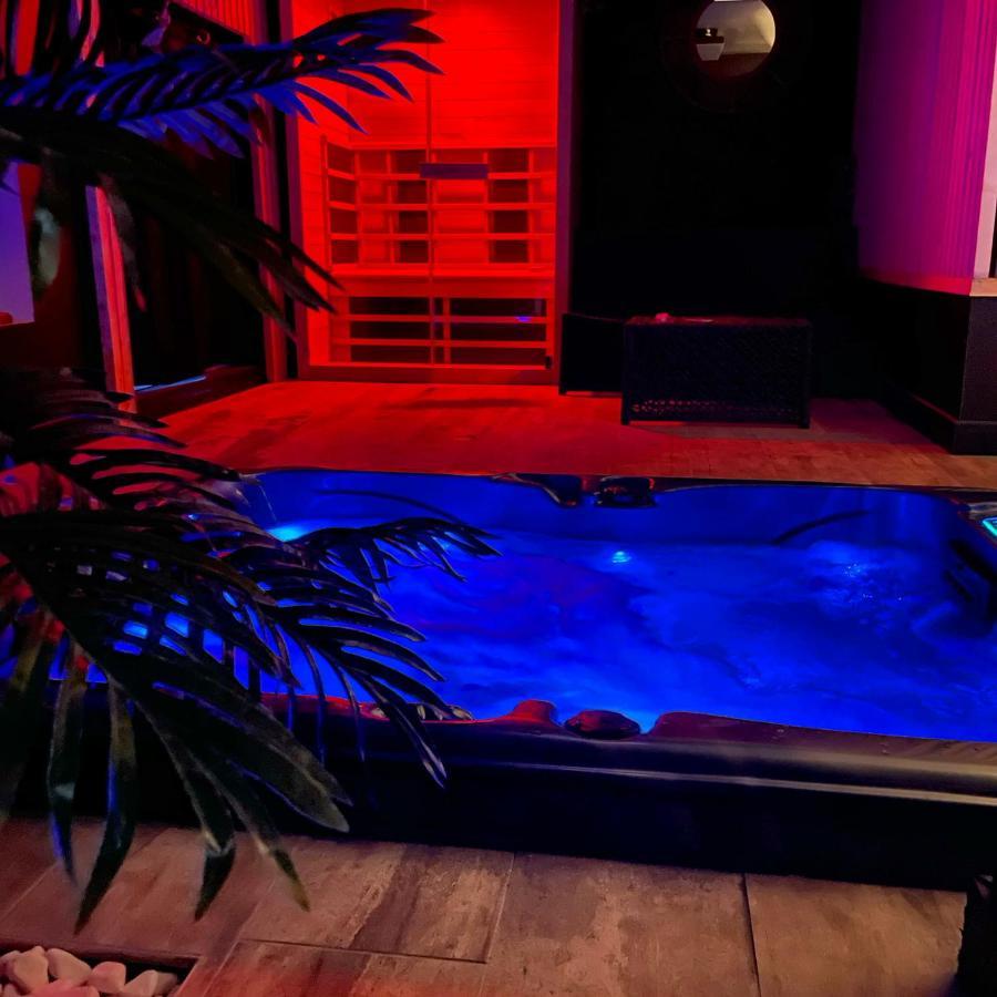 La Suite Grenoble Spa Jacuzzi Et Sauna Privatif Екстер'єр фото